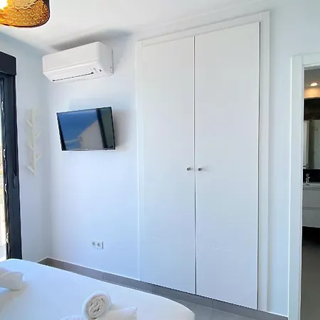 Fuer 6 Personen Ca 95 Qm In Nerja, Andalusien Costa Del Sol *